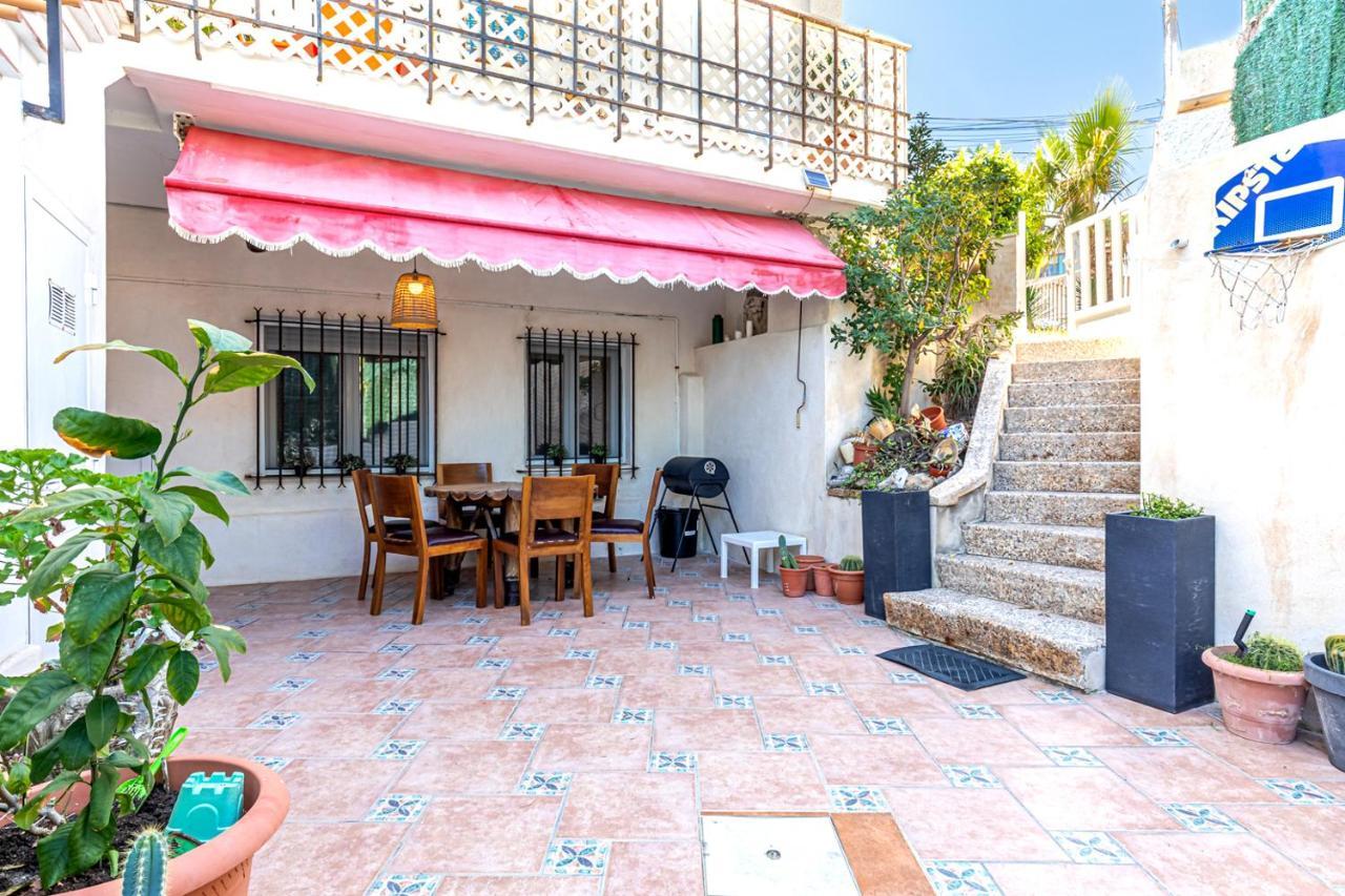 Beachfront Bliss: Apartamento A Pie De Playa อาลิกันเต ภายนอก รูปภาพ
